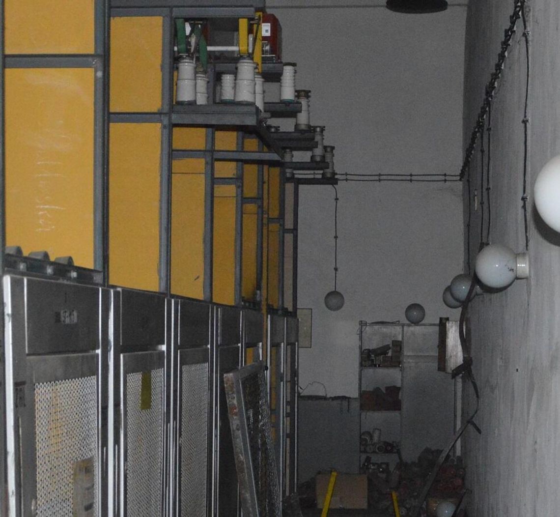 Biała Podlaska. 32-latek porażony prądem w pracy. Spadł z dwóch metrów