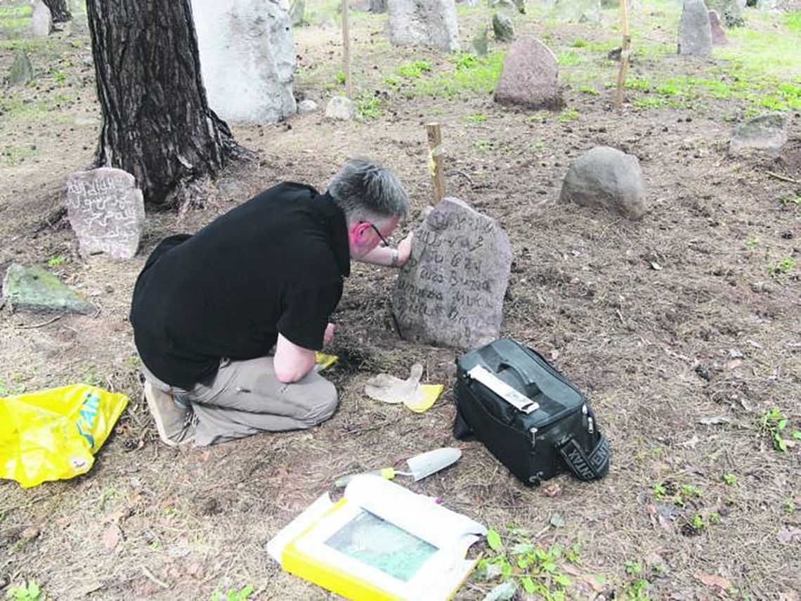 Biała Podlaska: Co kryje cmentarz?