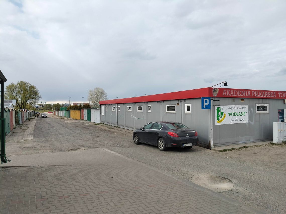 BIAŁA PODLASKA: Co z tą drogą do stanicy kajakowej?