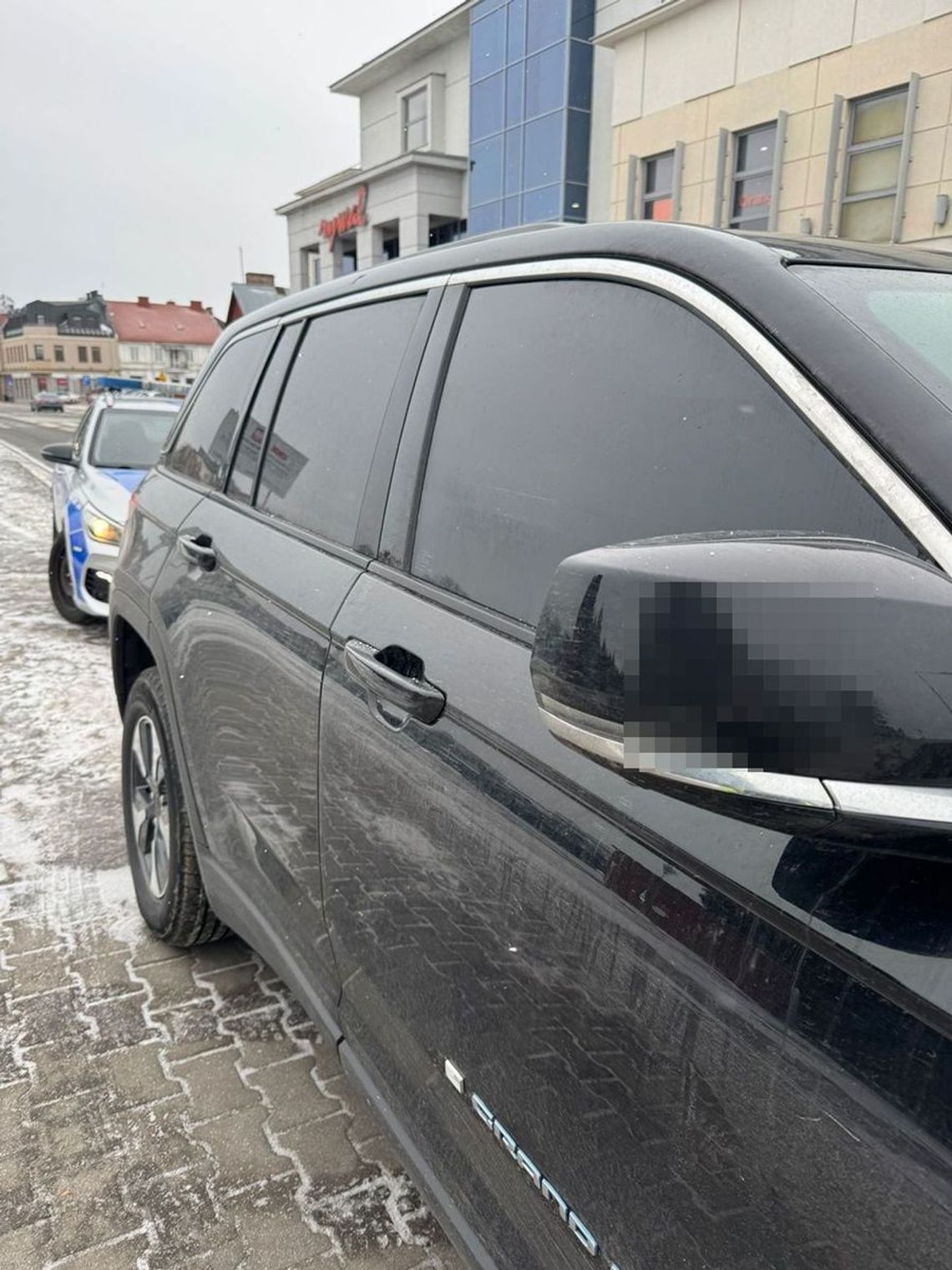 Biała Podlaska. Dostał mandat za zbyt ciemne szyby Biała Podlaska. Dostał mandat za zbyt ciemne szyby