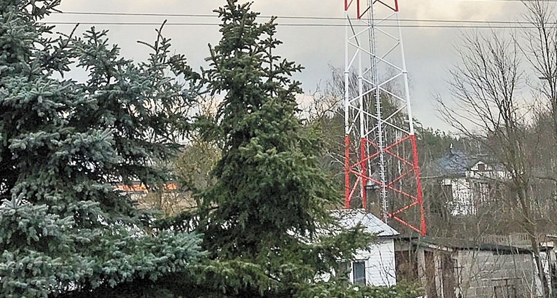 BIAŁA PODLASKA: Mieszkańcy nie składają broni. Jest petycja w sprawie masztu