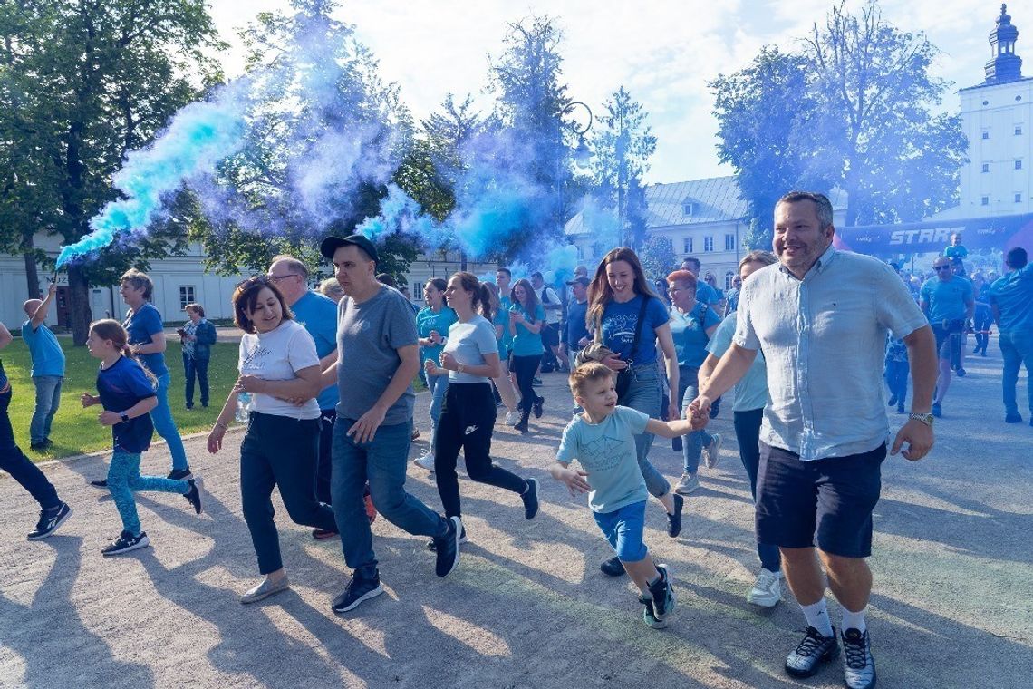 Biała Podlaska. Niebeski bieg w Parku Radziwiłłowskim