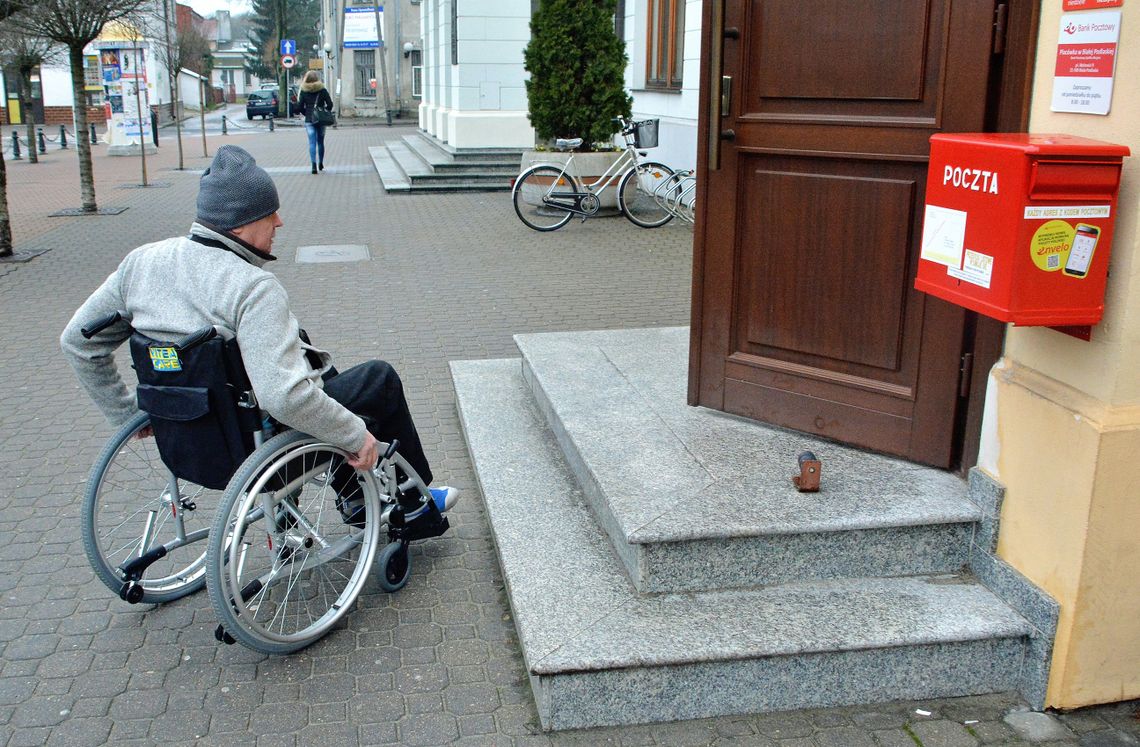 Biała Podlaska: Niepełnosprawni z utrudnionym dostępem do poczty?