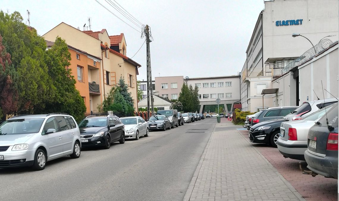 BIAŁA PODLASKA: Radni zdecydowali – płatne parkowanie będzie na Prostej