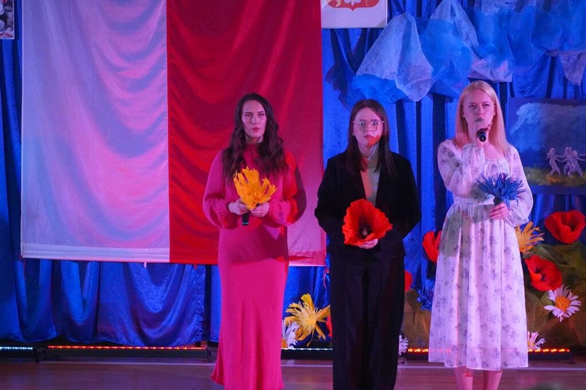 Biała Podlaska. Uczcili Krzysztofa Kamila Baczyńskiego [GALERIA ZDJĘĆ]