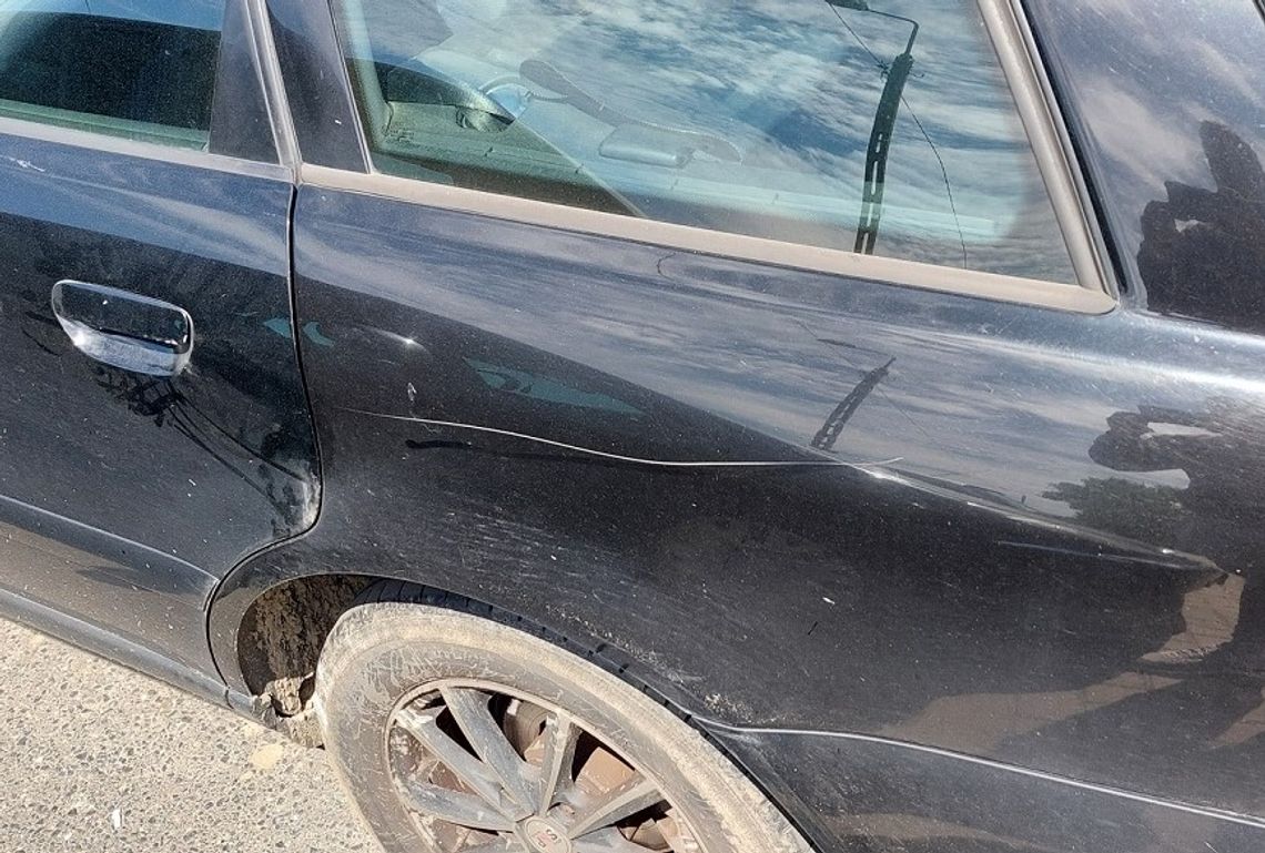 Zarysował auto, bo ktoś zajął jego miejsce parkingowe