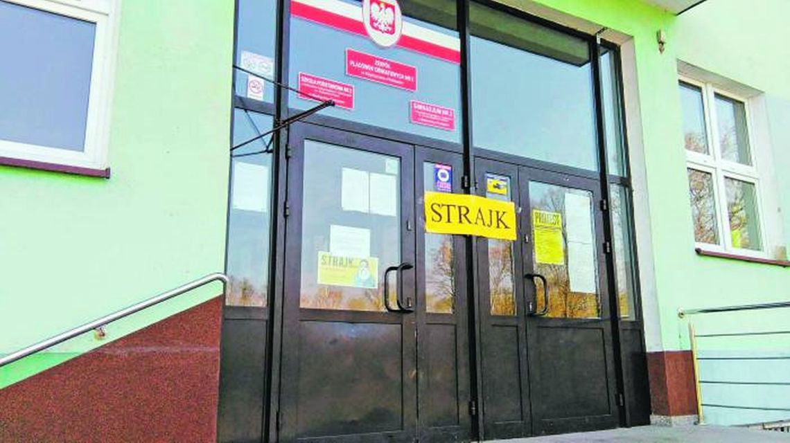 Bialskie szkoły podzielone, w Międzyrzecu i Terespolu już nie strajkują