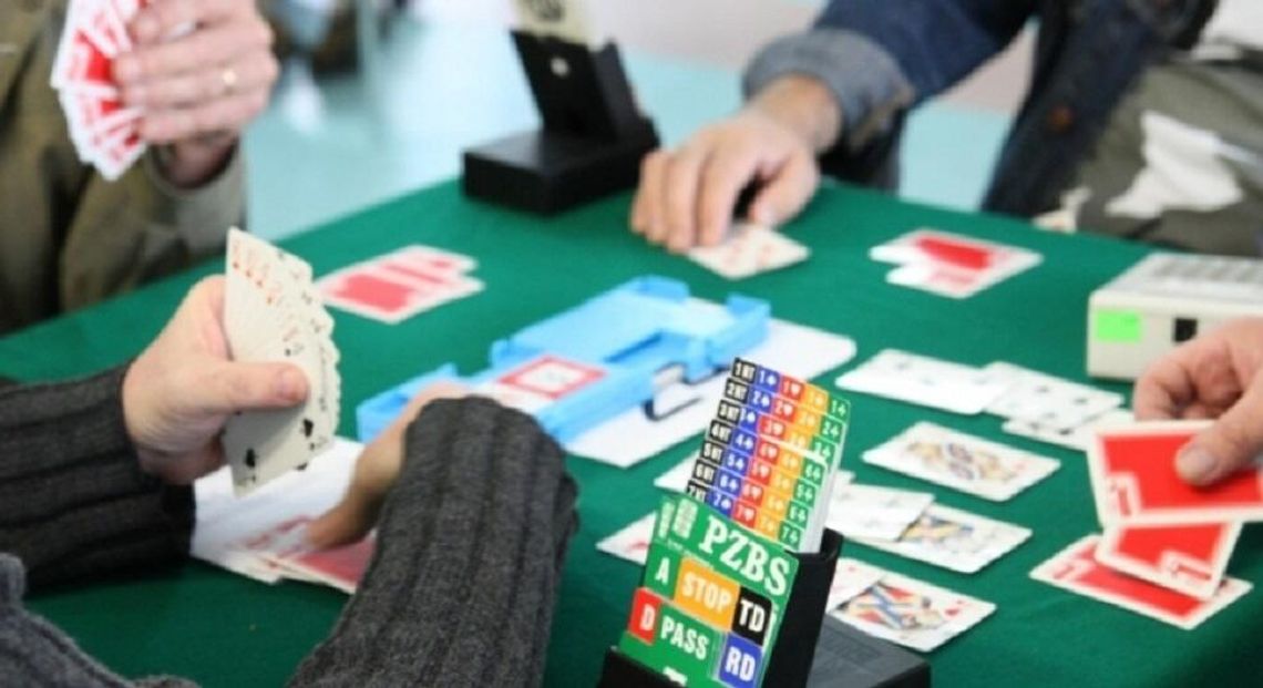 Brydż w Makulaturze