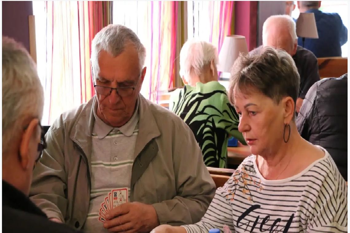 Brydż w Makulaturze