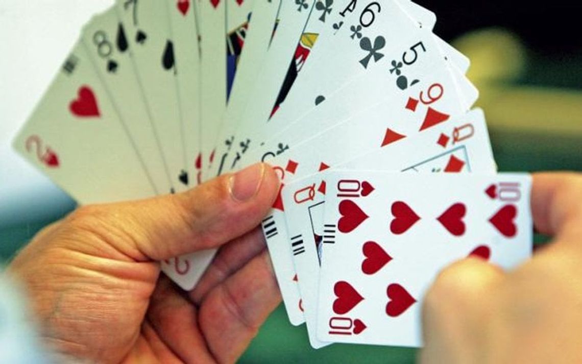 Brydż w Makulaturze