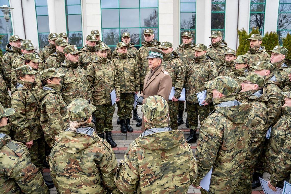 Mamy 50 nowych pograniczników. Przyjmą jeszcze 100 kandydatów [ZDJĘCIA]