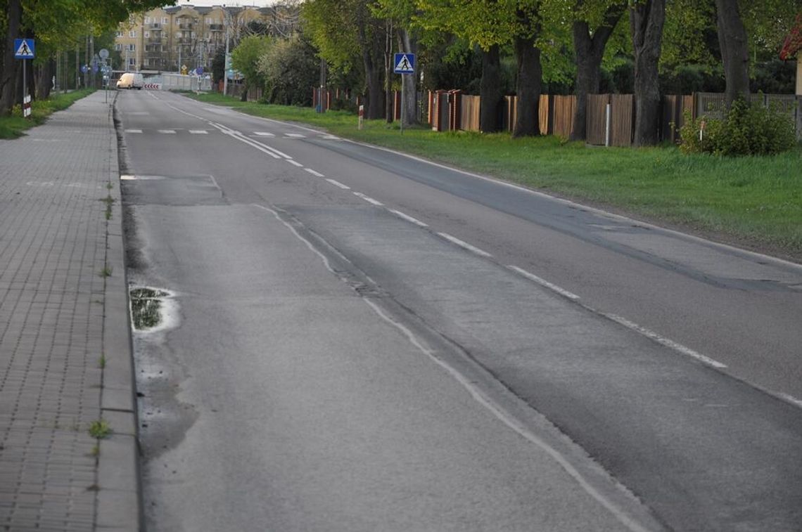 Międzyrzec Podlaski. Jak długo mieszkańcy Zahajkowskiej będą czekać na remont?