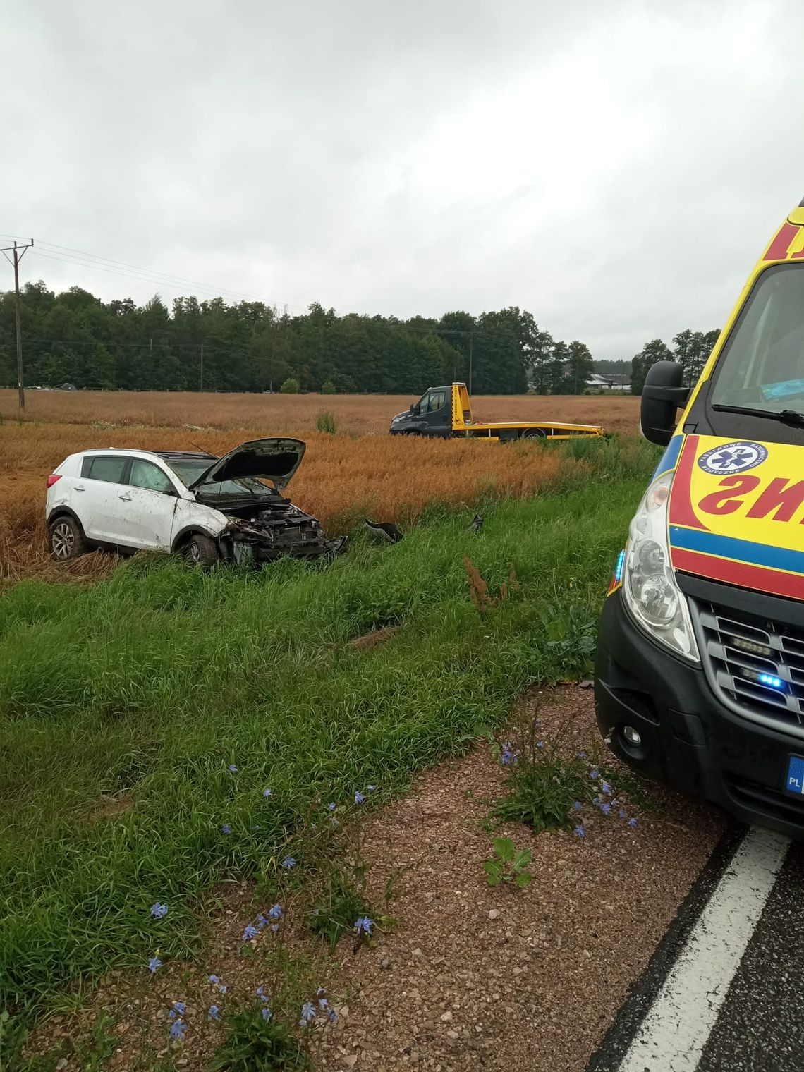 Dachowanie na DW812. Policja ujawnia szczegóły Dachowanie na DW812. Policja ujawnia szczegóły