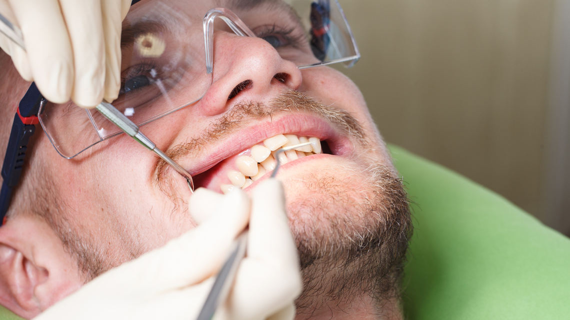 To tam Polacy coraz częściej leczą zęby