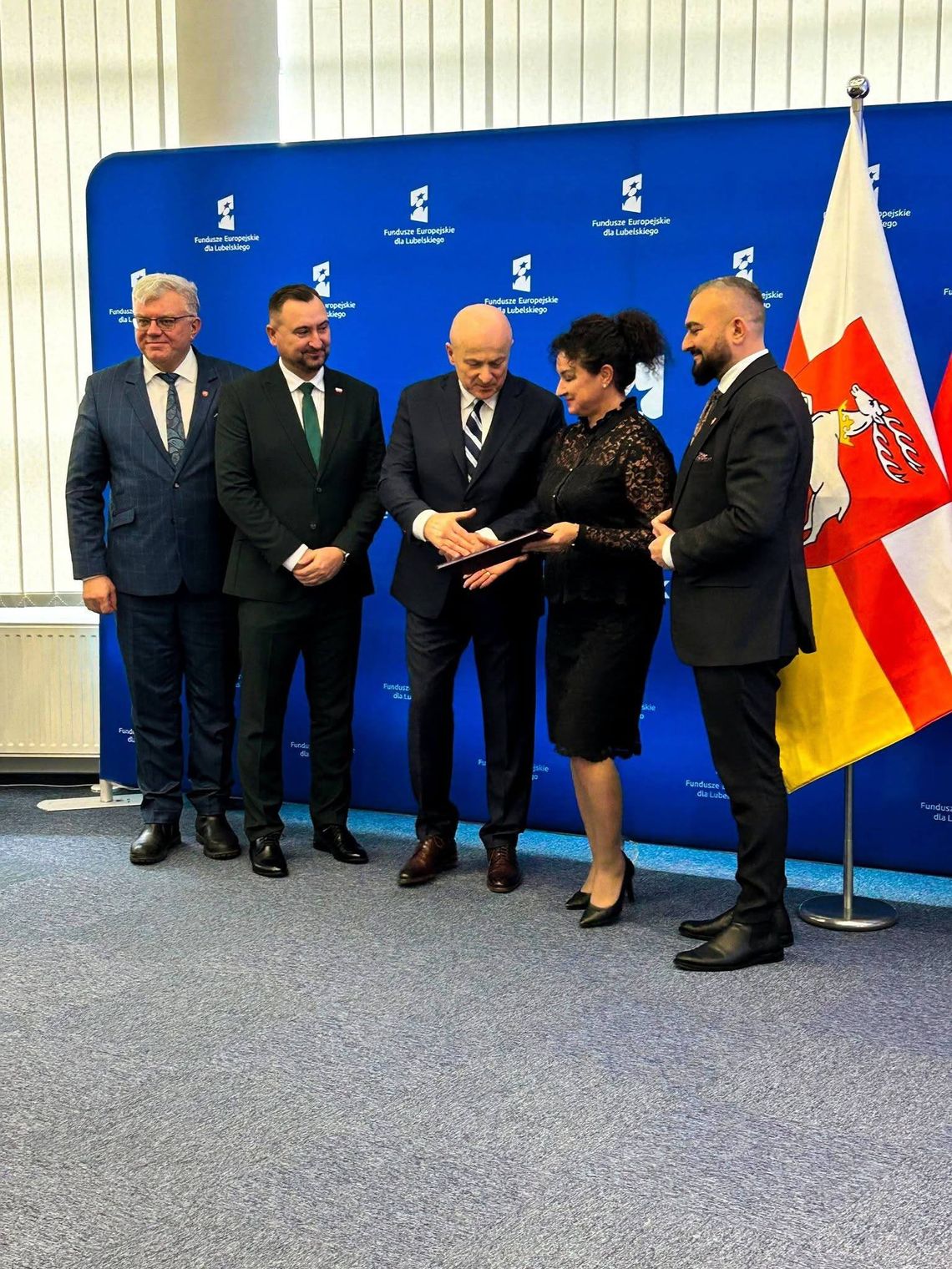 Kolejne gminy wśród beneficjentów funduszy przekazanych przez marszałka