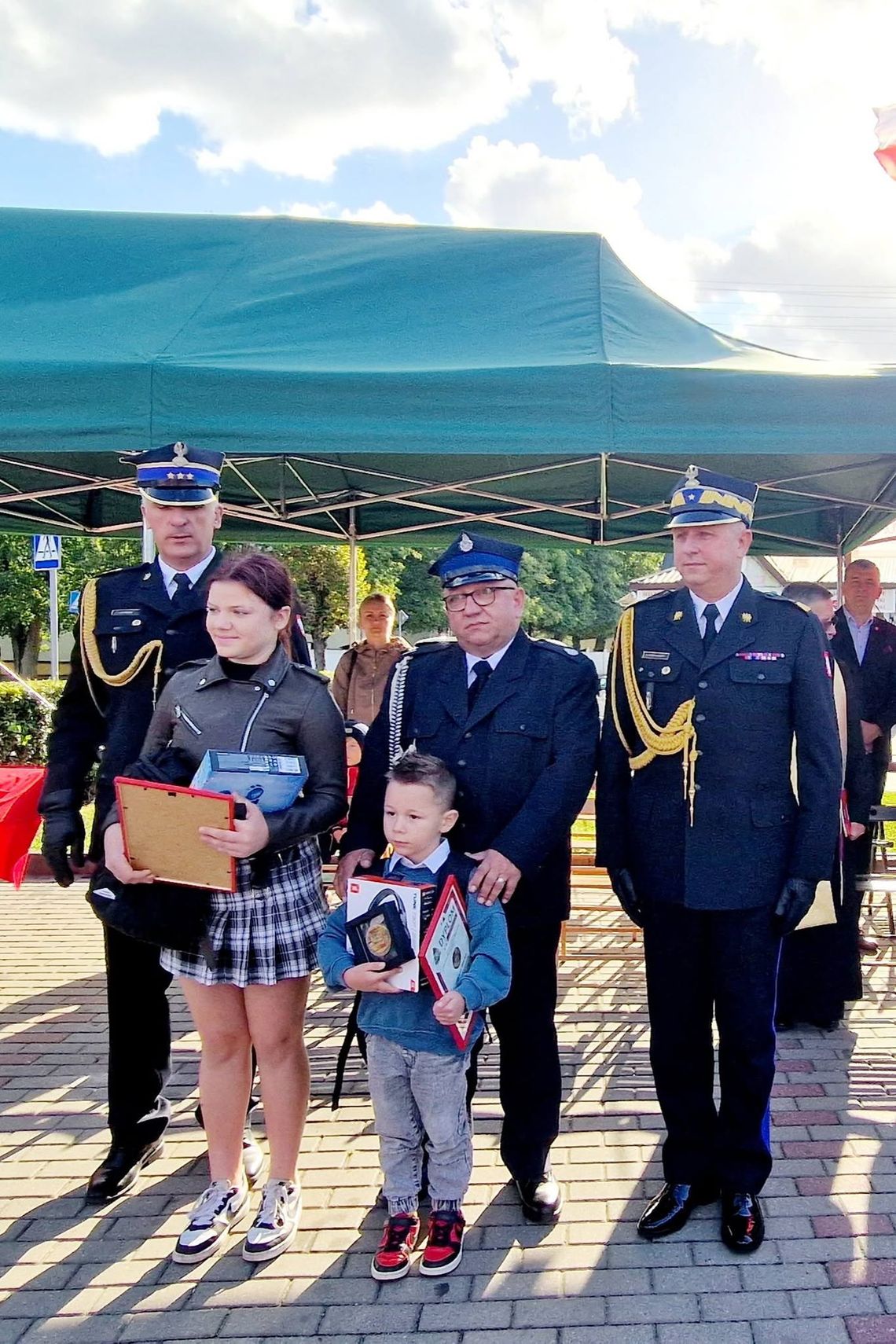 Amelia i Franciszek z odznaką „Iuvenis Forti” Amelia i Franciszek z odznaką „Iuvenis Forti”