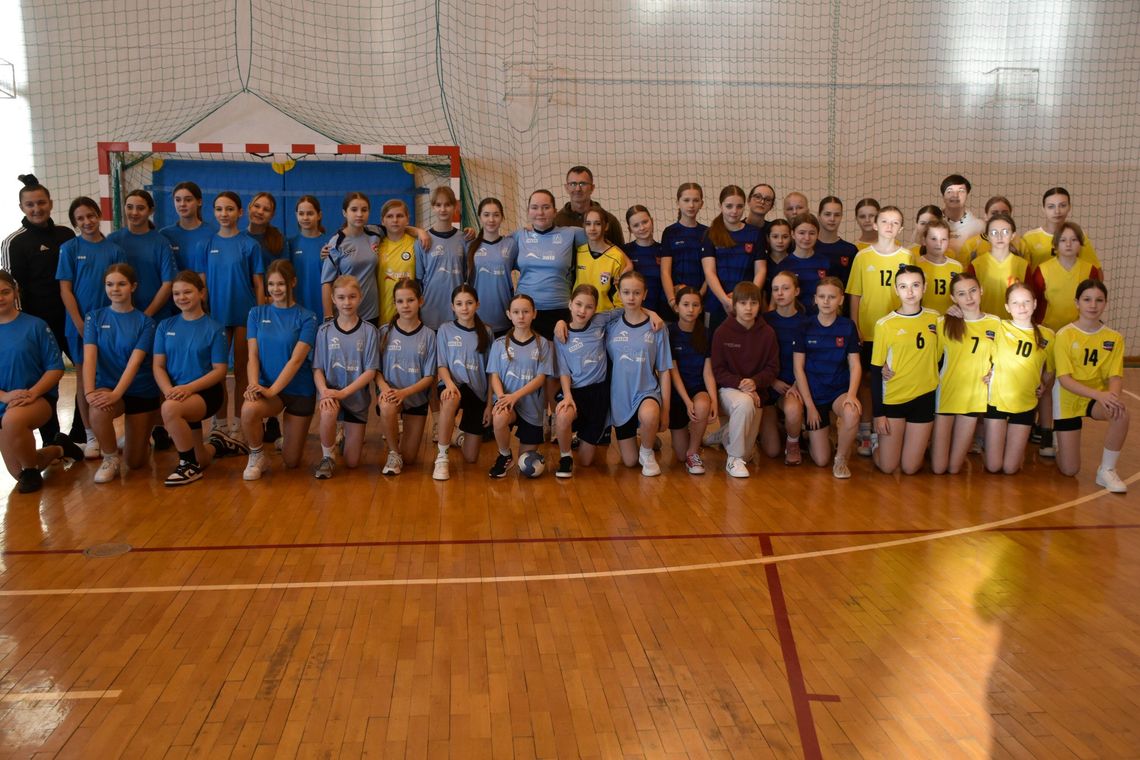 "Dziewiątka" najlepsza we własnej hali