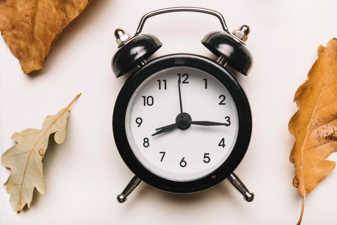 Dziś śpimy godzinę dłużej. Tej nocy zmieniamy czas na zimowy