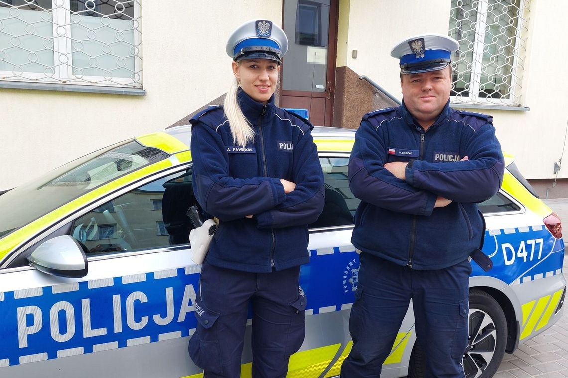 Eskortowali auto do samego szpitala