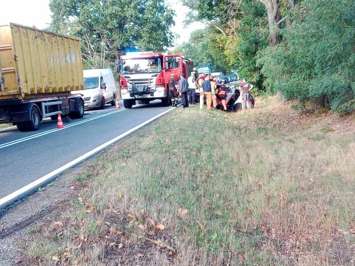 Gmina Biała Podlaska: Zderzenie dwóch aut w Lisach