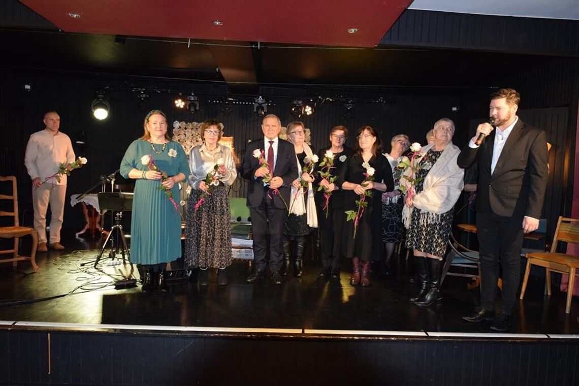 Gmina Drelów. Na scenie zaprezentowali się seniorzy Gmina Drelów. Na scenie zaprezentowali się seniorzy