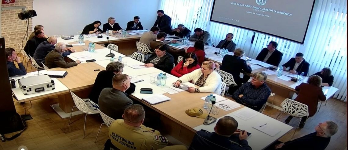 Gmina Jabłoń. Mieszkańcy boją się podpalacza Gmina Jabłoń. Mieszkańcy boją się podpalacza