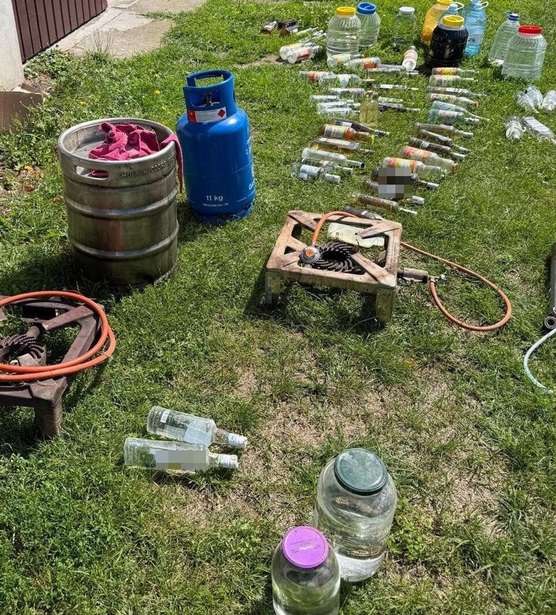 Gmina Kąkolewnica. Odpowie za nielegalną produkcję alkoholu Gmina Kąkolewnica. Odpowie za nielegalną produkcję alkoholu