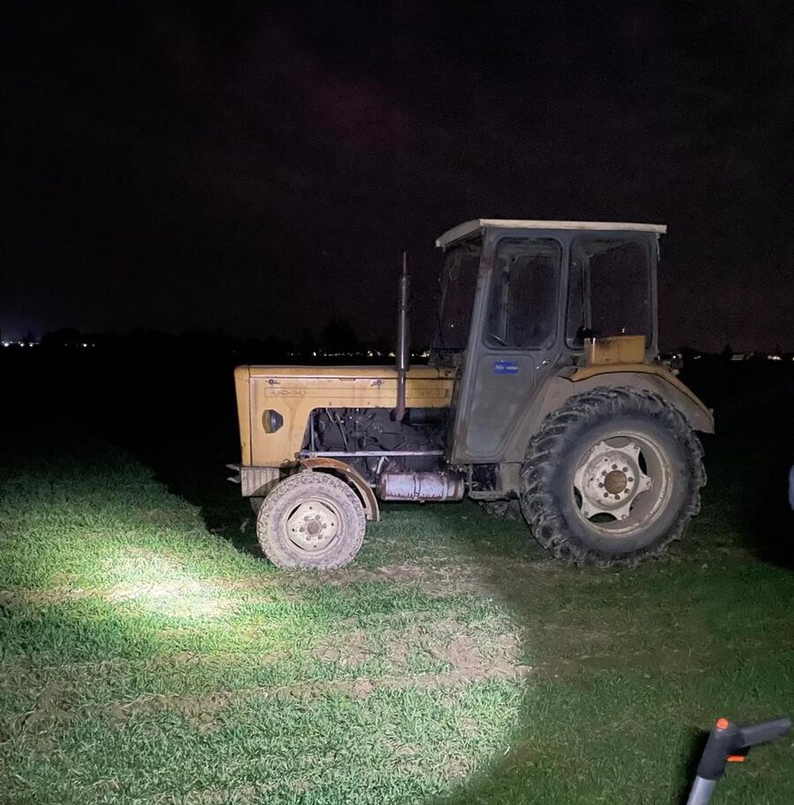 Gmina Olszanka. Pijany traktorzysta próbował rozjechać policjanta