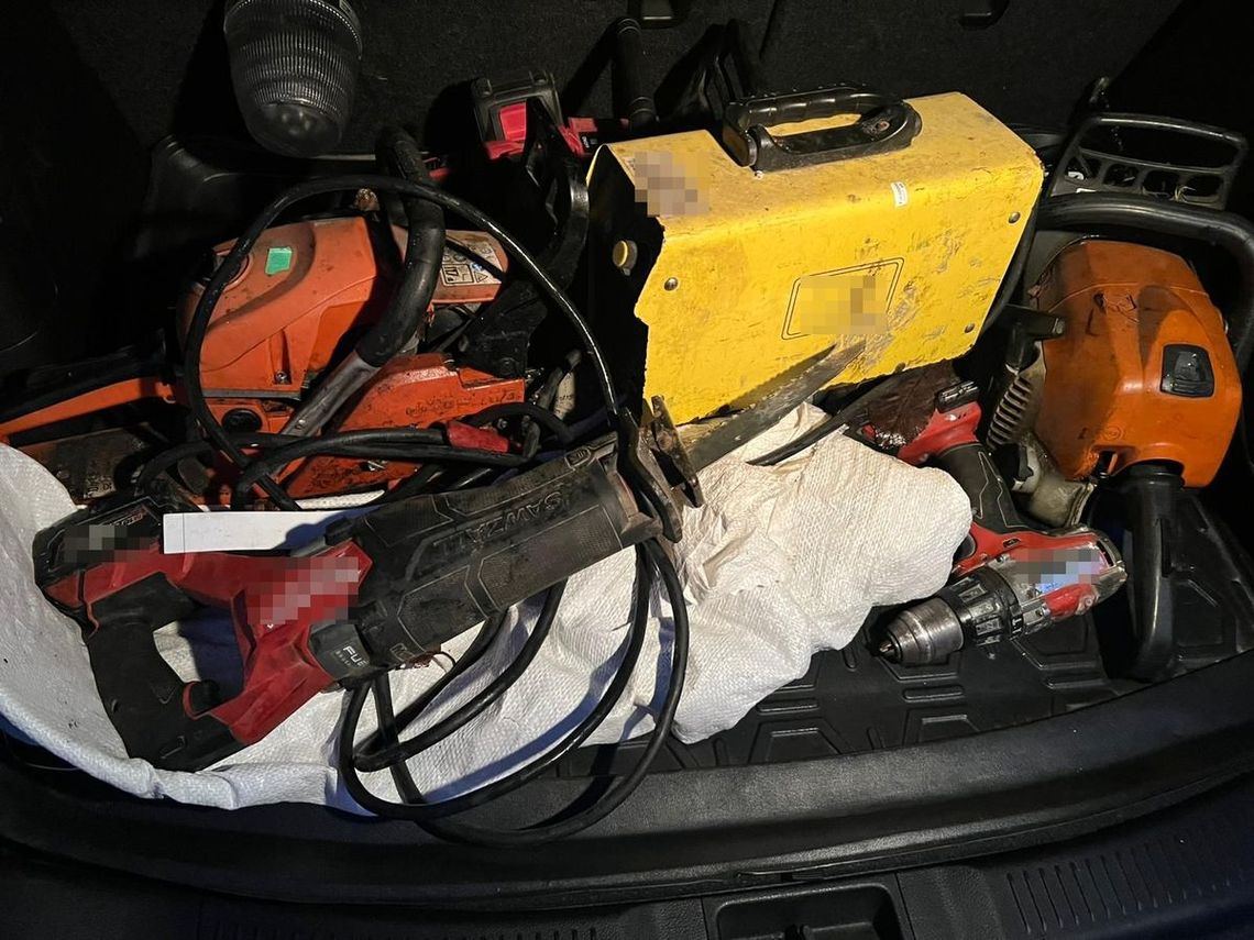 Gmina Radzyń Podlaski. Nakradł na kwotę niemal 14 tys. zł elektronarzędzia kradzież branica radzyńska czemierniki radzyń podlaski policja