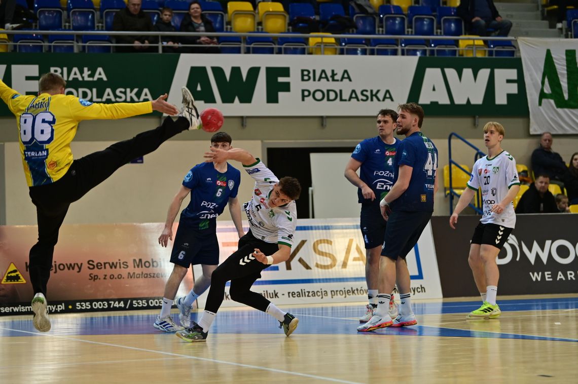 Godzina opóźnienia zrobiła swoje