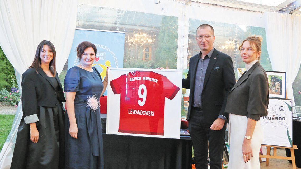 Przedsiębiorcy wspierają potrzebujących [GALERIA ZDJĘĆ]