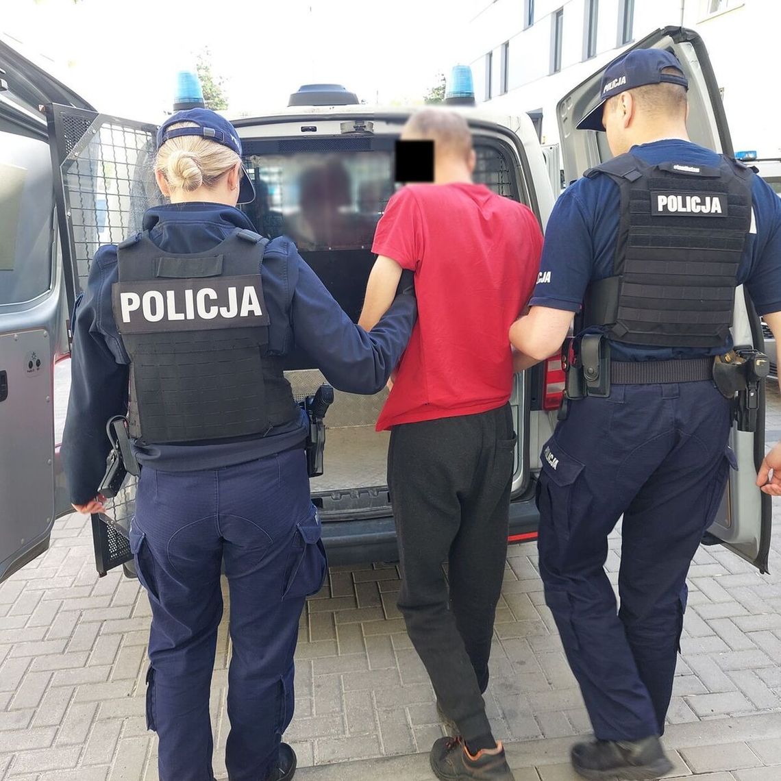 Groził ojcu nożem. Jest w rękach policji