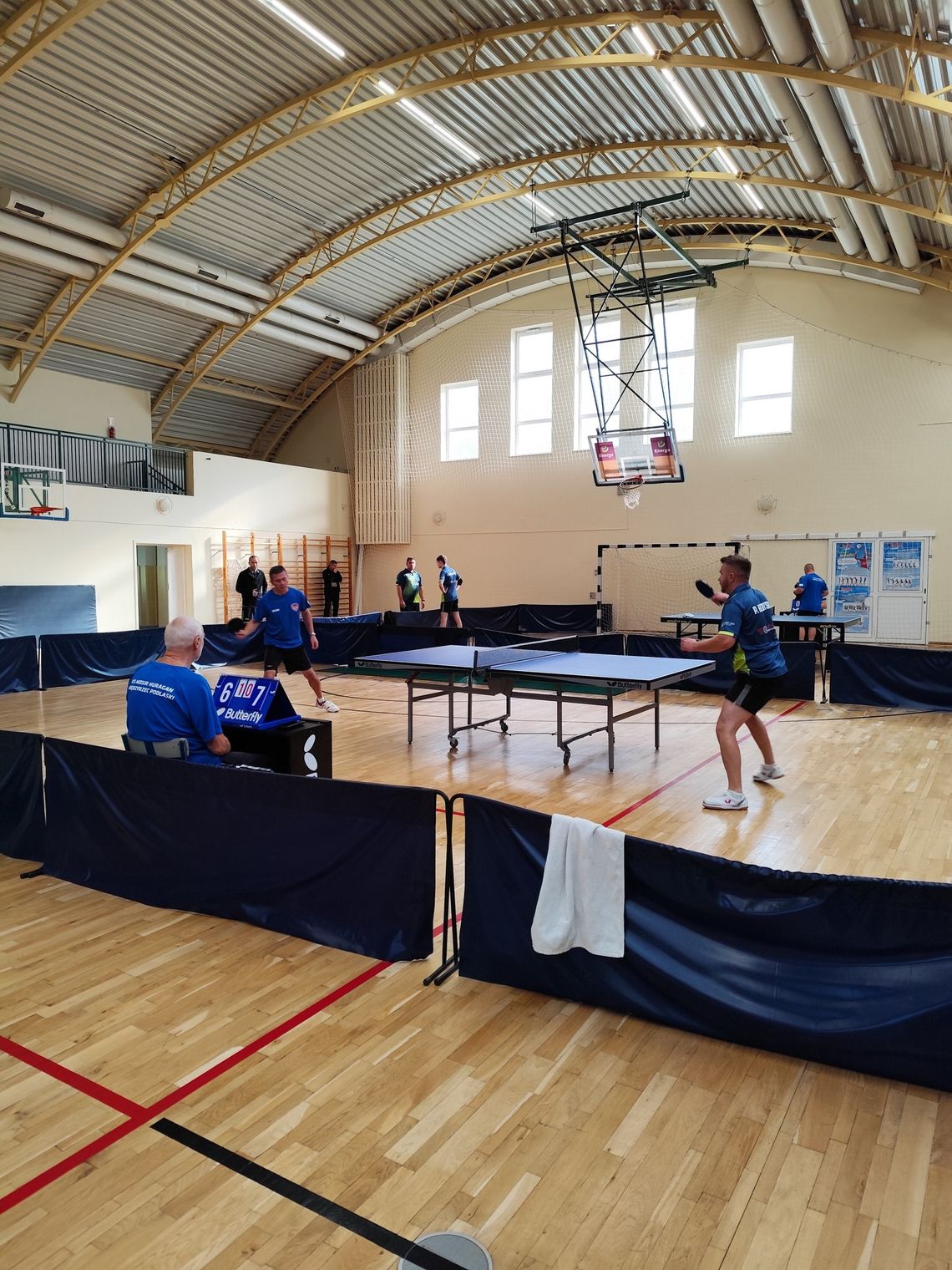 Huragan ograł lidera i sam nim został Huragan ograł lidera i sam nim został