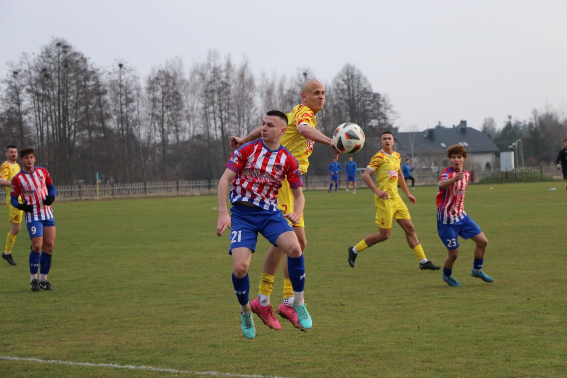 Huragan z Tomasovią na remis