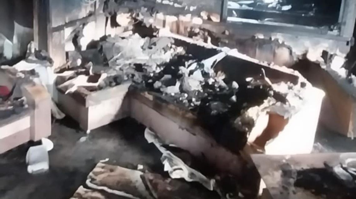 Ich dom się spalił. Ruszyła zbiórka na jego odbudowę