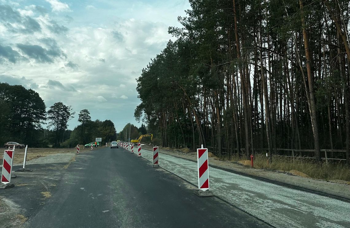 Inwestycje za ponad 60 mln zł! Powiat bialski remontuje 22 km dróg