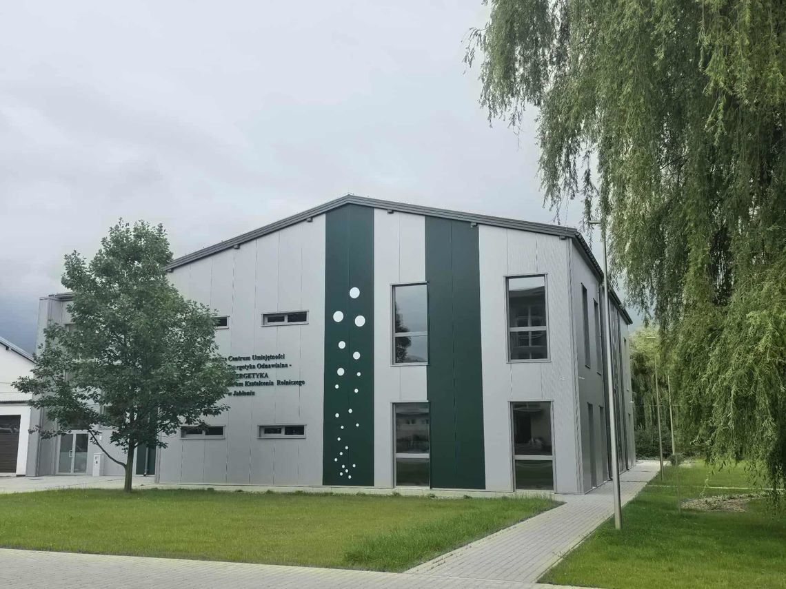 Jabloń. Opowiedzą, jak zostać specjalistą OZE