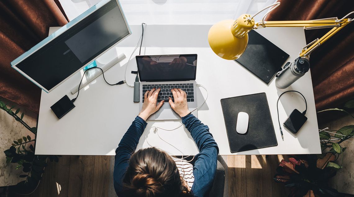 Jak zostać web developerem i projektować własne strony internetowe?