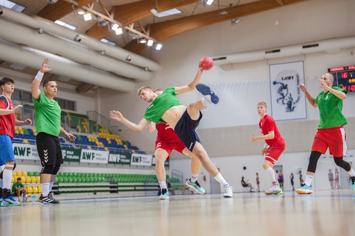 Kadra ogłoszona, sparing wygrany