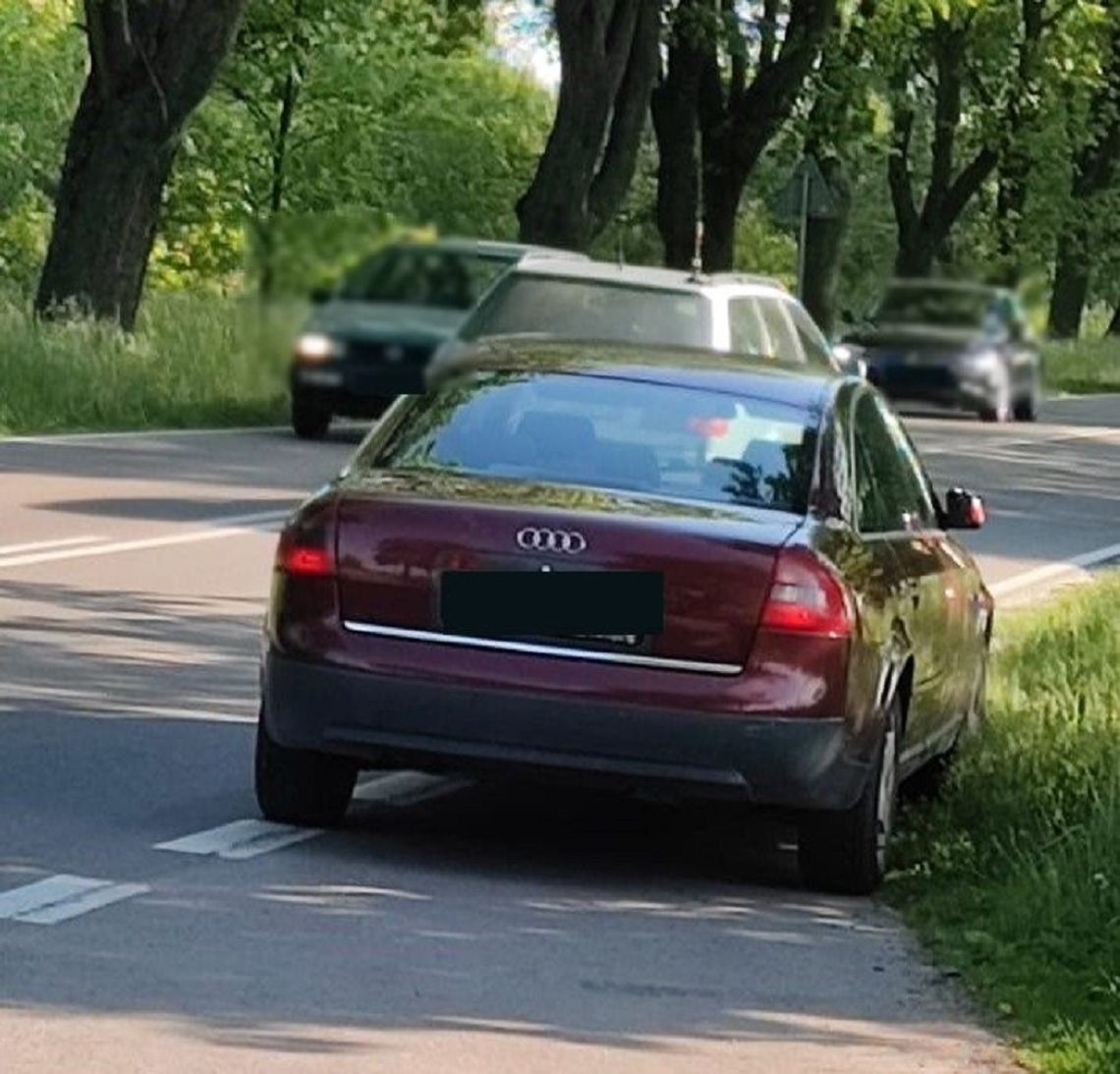 45-latek z audi miał 3 promile. Zatrzymał go inny kierowca