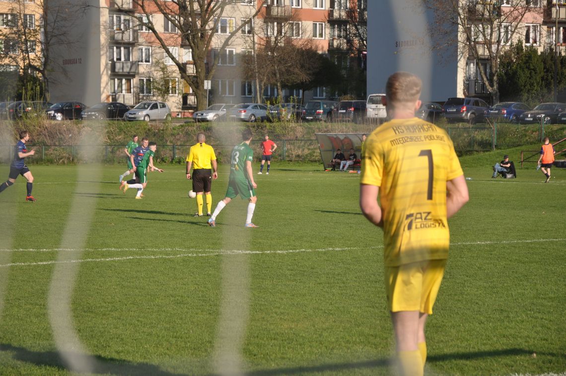 Klasa A: Rezerwy Podlasia zagrały na TOP- ie. Dosłownie, bo z Huraganem II było 7:0!