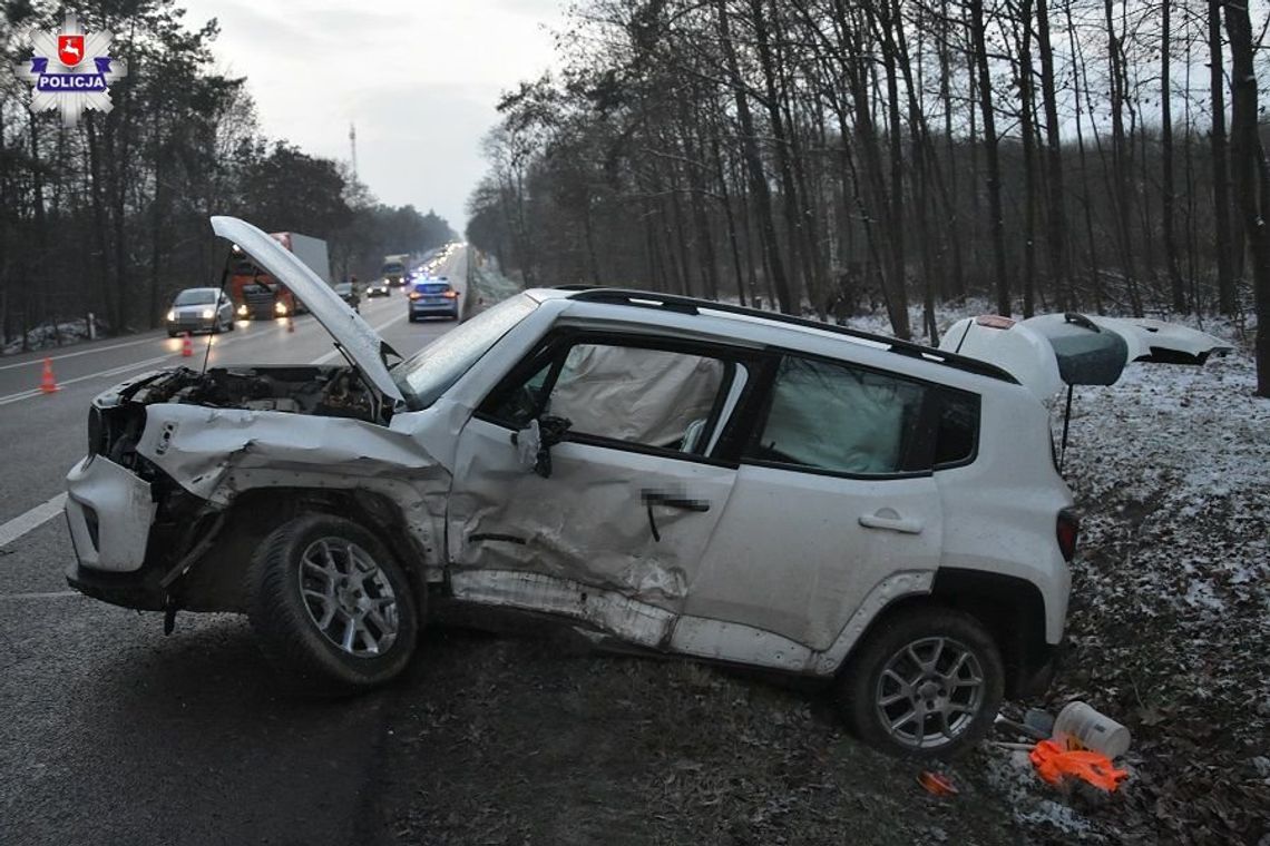 Kolizja w Worońcu. Ona nie ustąpiła pierwszeństwa, a on jechał bez uprawnień