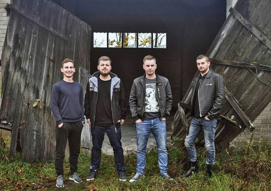 Koniec Listopada - polski punk rock wiecznie żywy