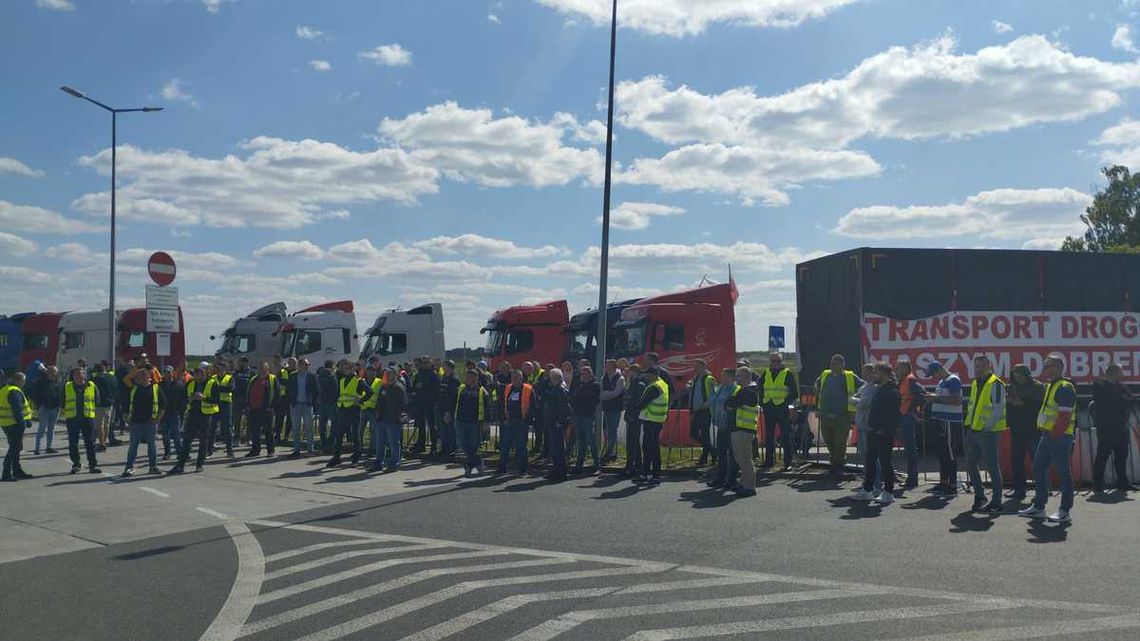 Koniec protestu na przejściu granicznym Kukuryki-Kozłowicze? Przewoźnicy wrócili do siebie