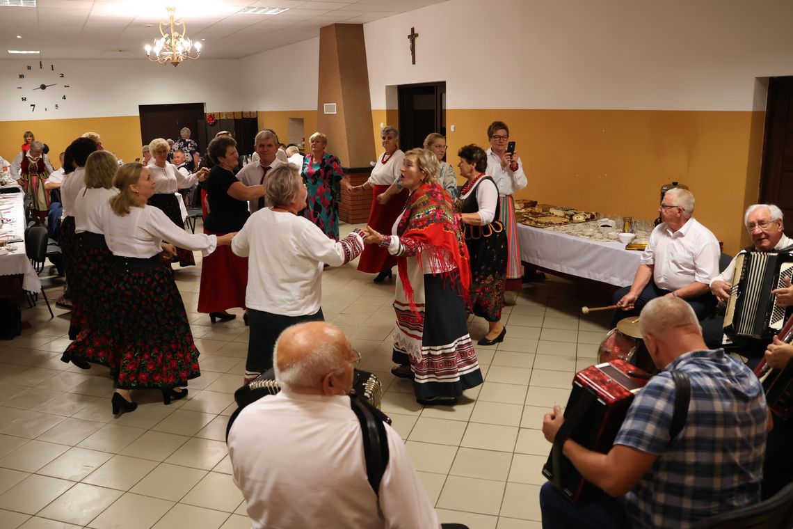 Korczówka. Bawili się na ludową nutę