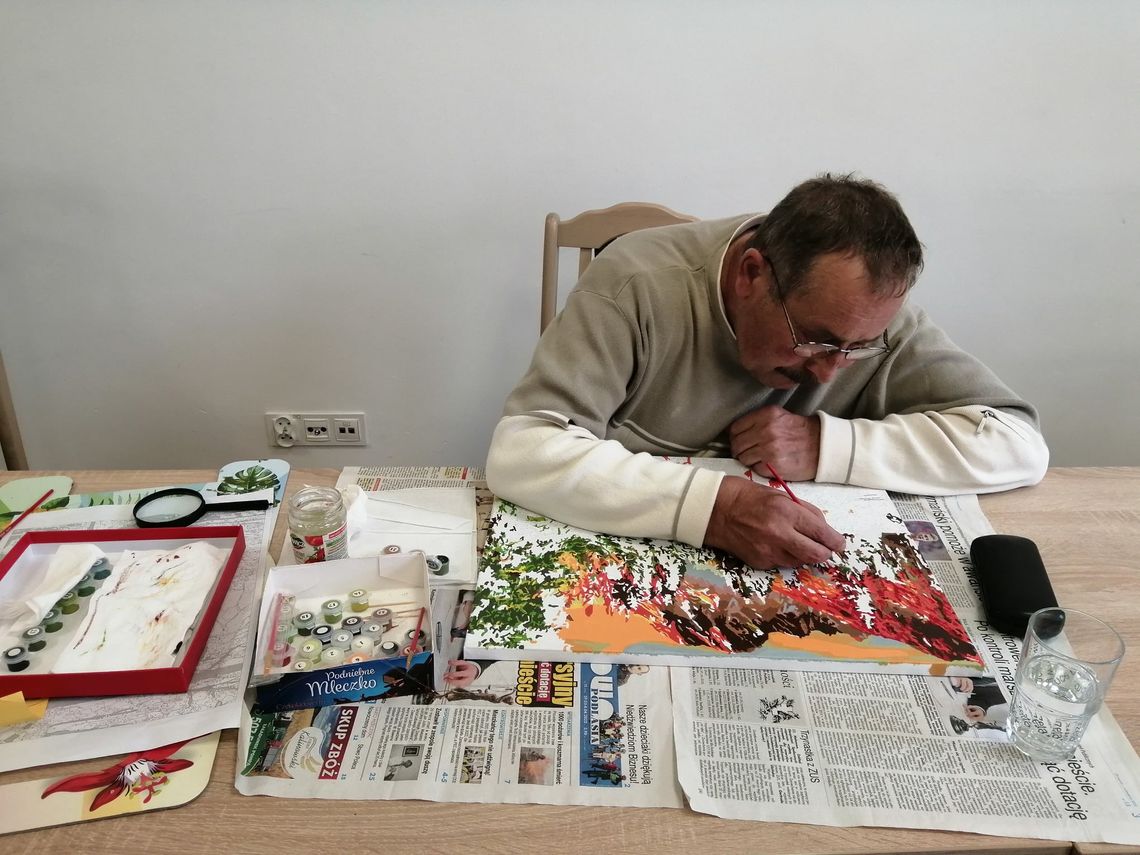 Kraszewski inaczej. Podopieczni COM-u uczcili artystę obrazami Kraszewski inaczej. Podopieczni COM-u uczcili artystę obrazami