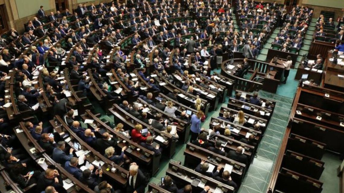 Lewica przeskoczyła Brauna. Jest najnowszy sondaż sejmowy Lewica przeskoczyła Brauna. Jest najnowszy sondaż sejmowy