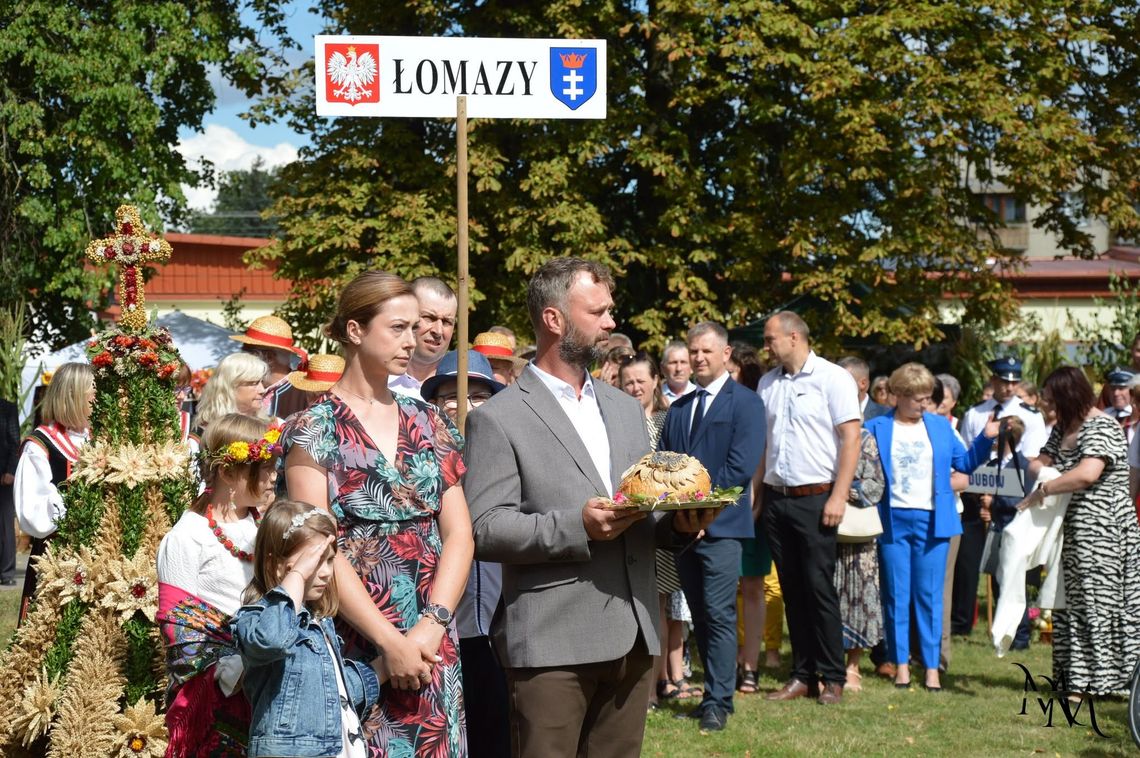 Łomazy. Święto tradycji, radości i wdzięczności [GALERIA ZDJĘĆ]