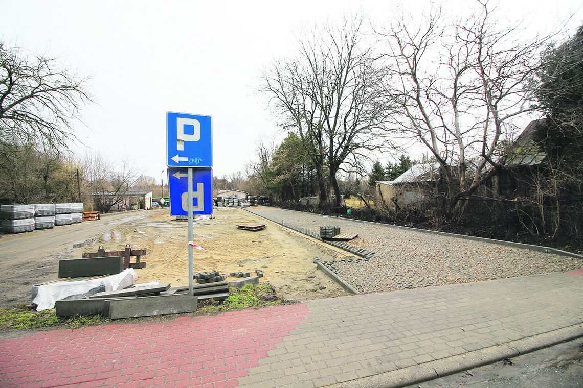Łosice: Nowe miejsca parkingowe w mieście 