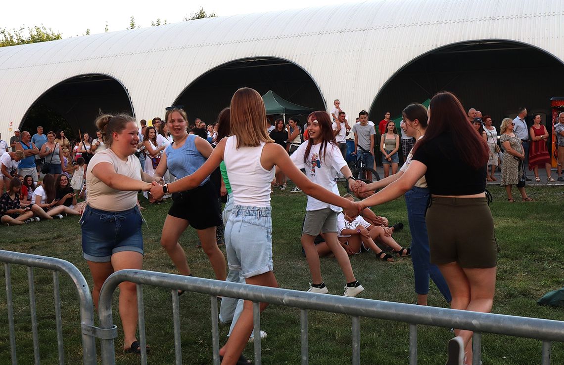 Łosice. Znamy gwiazdy tegorocznych dożynek powiatowych!